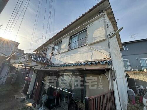 大阪府池田市畑４丁目 2階建