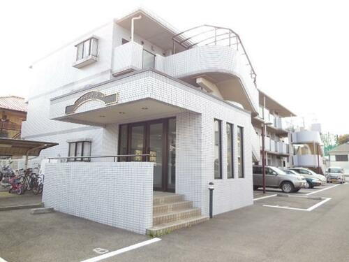 グランディ 3階建