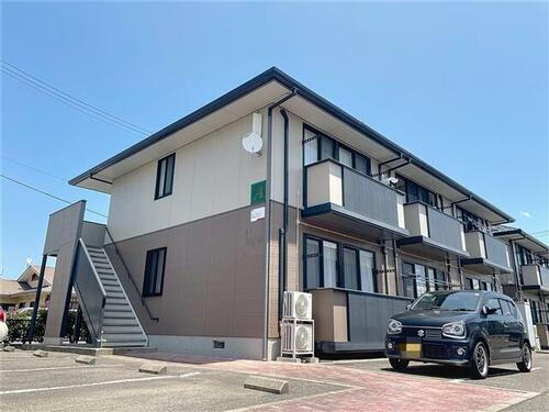 ディアス四季Ａ 2階建
