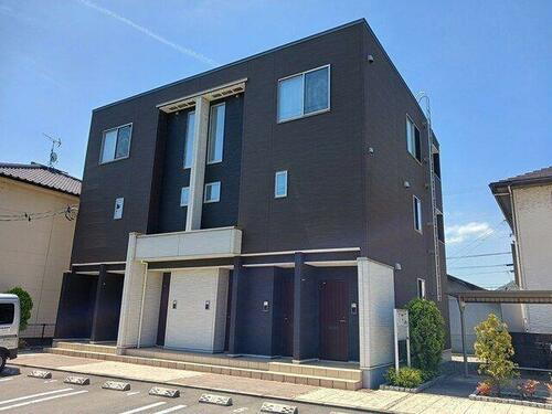 広島県福山市沖野上町５丁目 3階建 築7年7ヶ月