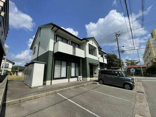 秋田県秋田市東通２丁目 賃貸アパート