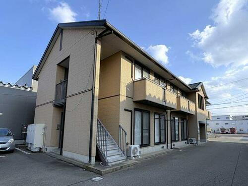 秋田県秋田市外旭川字三千刈 賃貸アパート