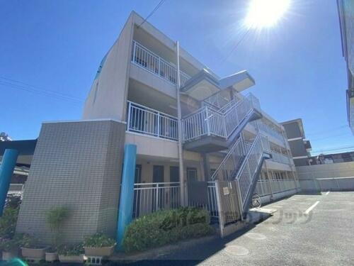 奈良県奈良市秋篠町 築32年6ヶ月 3階建