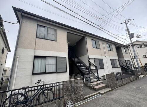 大倉山ハイツＡ棟 2階建