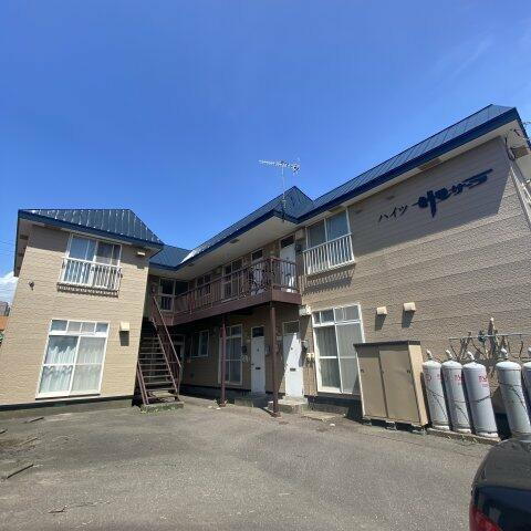 ハイツサンサーラ 2階建