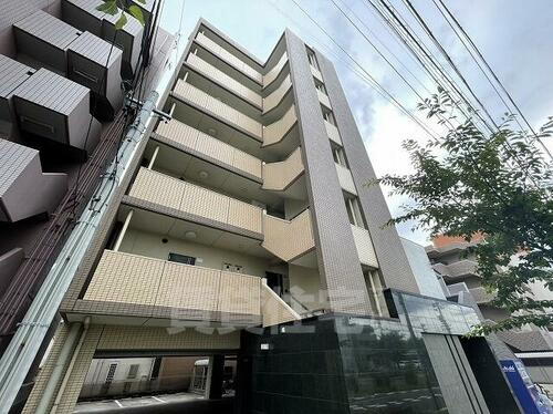 パルテンツア２ 7階建