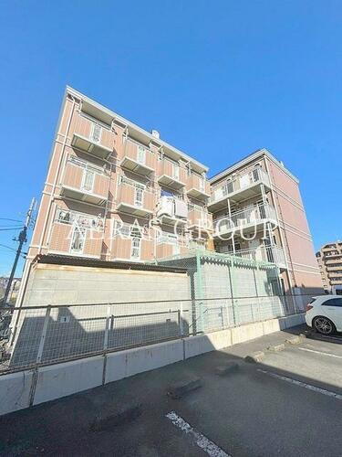 東京都八王子市松木 4階建