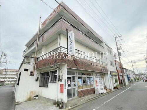 東京都町田市金森４丁目 3階建