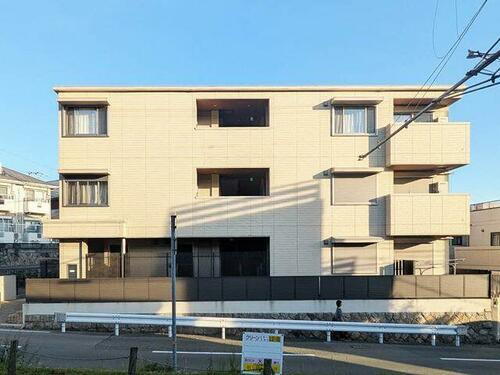 シャーメゾン桜須磨寺