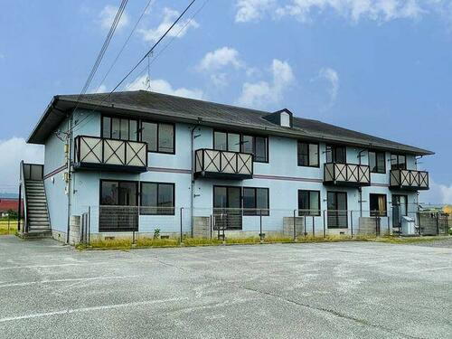 滋賀県犬上郡豊郷町大字四十九院 賃貸アパート