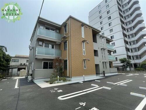 ＰＲＥＭＩＬＩＦＥ萩原