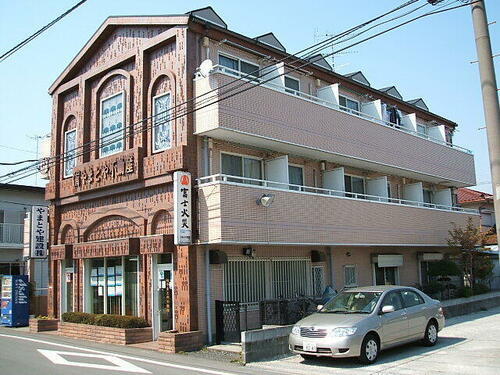 小島ビル 3階建