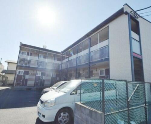 レオパレスエムズ千代田 2階建
