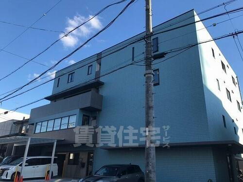 愛知県名古屋市瑞穂区片坂町１丁目 4階建