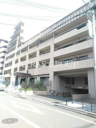 グラマシー恵比寿 8階建