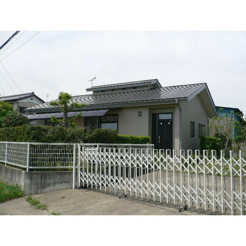 群馬県伊勢崎市下触町 賃貸一戸建て