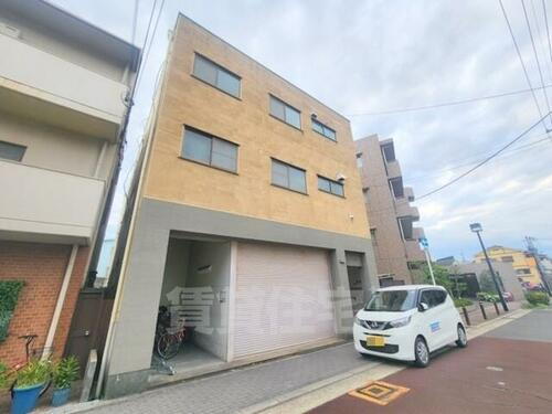 池美マンション 3階建