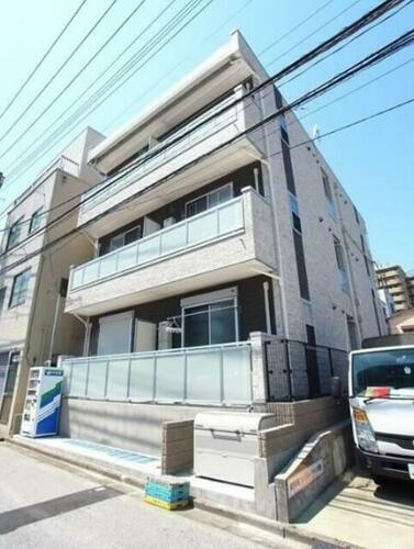 東京都江東区大島２丁目 3階建