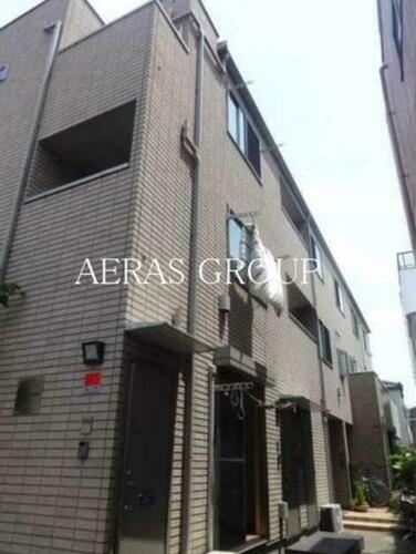東京都大田区蒲田本町２丁目 3階建