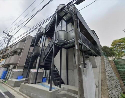 アザーレ・パッシオ三田Ａ棟 2階建