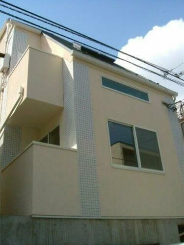 東京都中野区弥生町２丁目 築21年11ヶ月 2階建