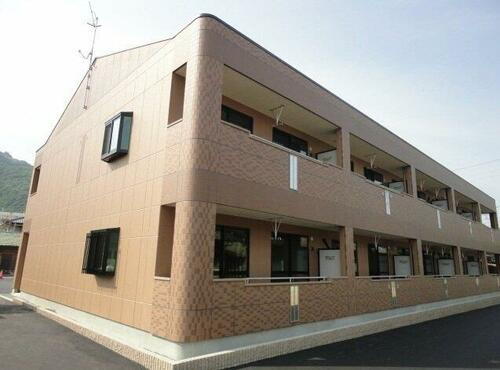 広島県福山市山手町７丁目 賃貸アパート