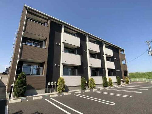 マッシュルーム 3階建