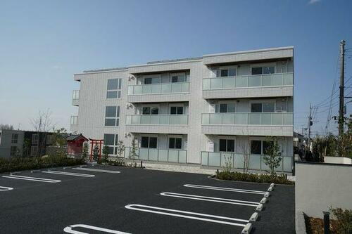 ロン・モンターニュ　ＩＩＩ