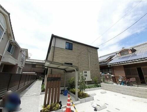 兵庫県伊丹市昆陽３丁目 築1年8ヶ月 2階建