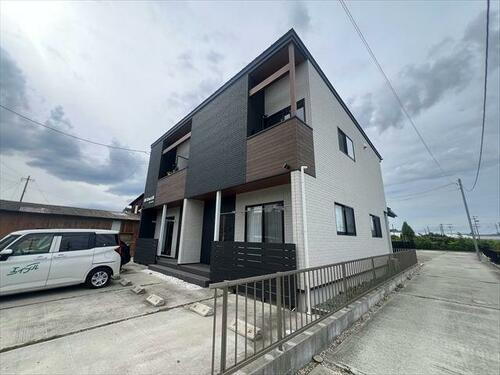 愛知県豊橋市日色野町字菱形 賃貸アパート