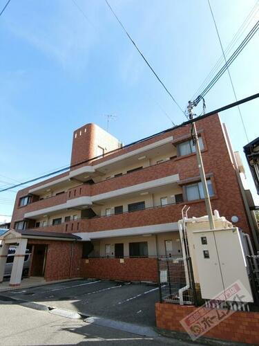 大阪府堺市堺区向陵中町３丁 3階建