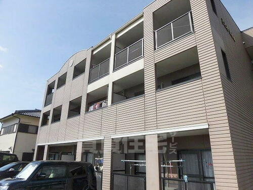 ささお弐番館 3階建