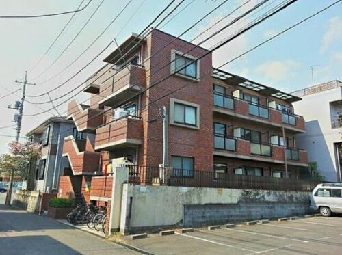 エストゥディオ 3階建