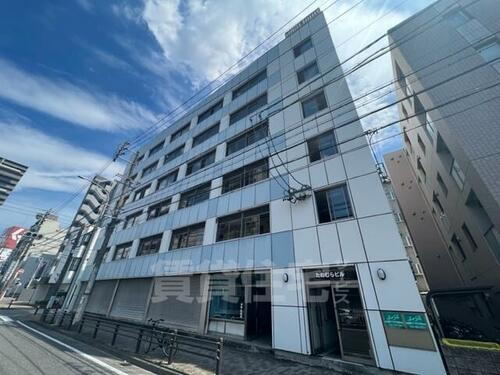 たねむらビル 6階建