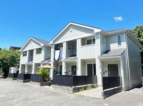 神奈川県横浜市緑区北八朔町 テラスハウス