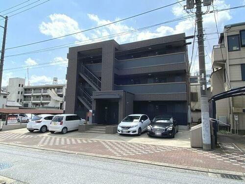 プレミール・コート