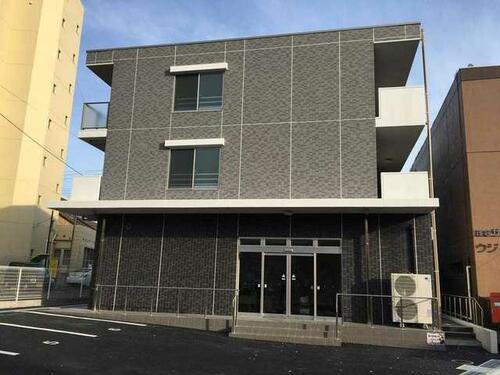 アスコット河原町駅前 3階建