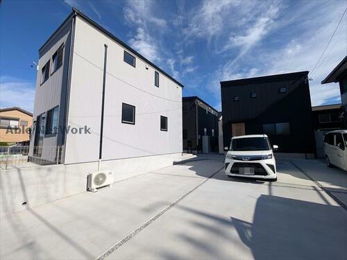 愛知県豊橋市佐藤４丁目 賃貸一戸建て