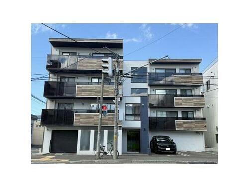 北海道札幌市中央区南十六条西１２丁目 4階建 築6年10ヶ月