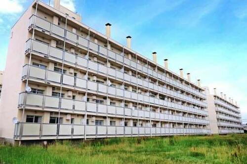 ビレッジハウス新川５号棟 5階建