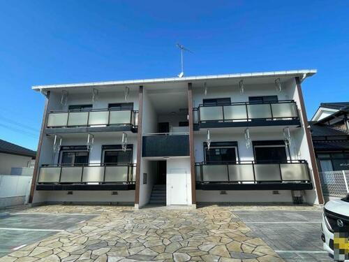 佐賀県佐賀市神園３丁目 2階建 築23年10ヶ月