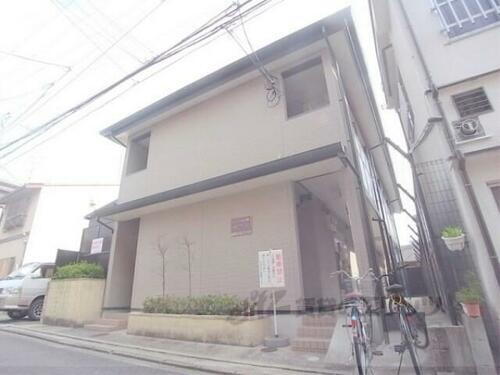 京都府京都市上京区一条通御前通西入大東町 賃貸アパート