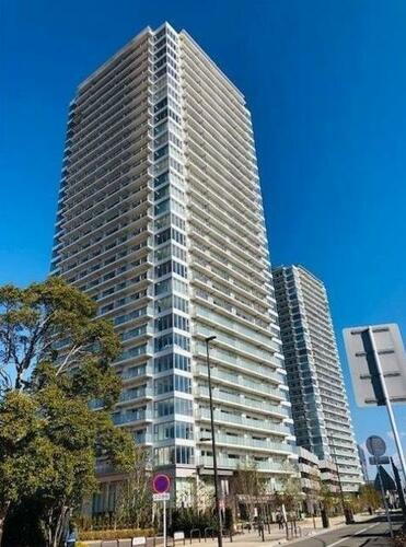 神奈川県海老名市めぐみ町 31階建