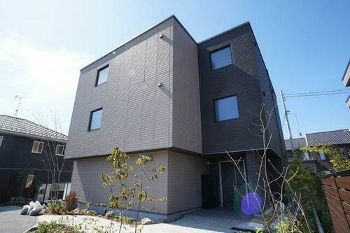 セゾン　サフィール