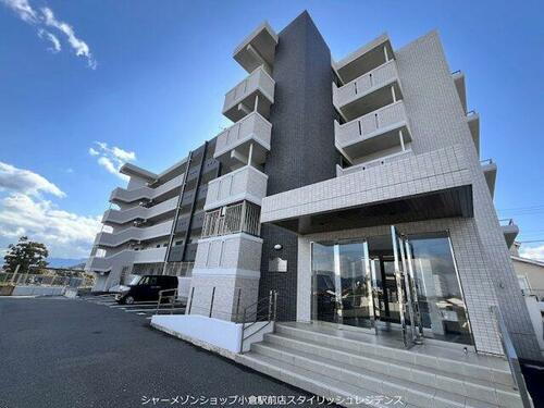 福岡県北九州市小倉北区篠崎５丁目 賃貸マンション