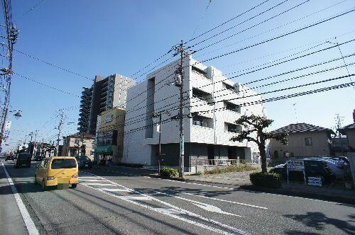 群馬県高崎市双葉町 賃貸マンション