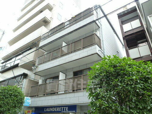 パイン蛍池 4階建