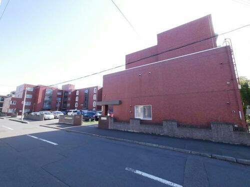 北海道札幌市中央区南十一条西２１丁目 賃貸マンション