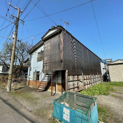 大広マンション 2階建
