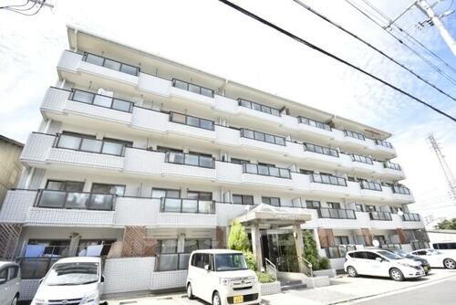 プレオール鳳 6階建